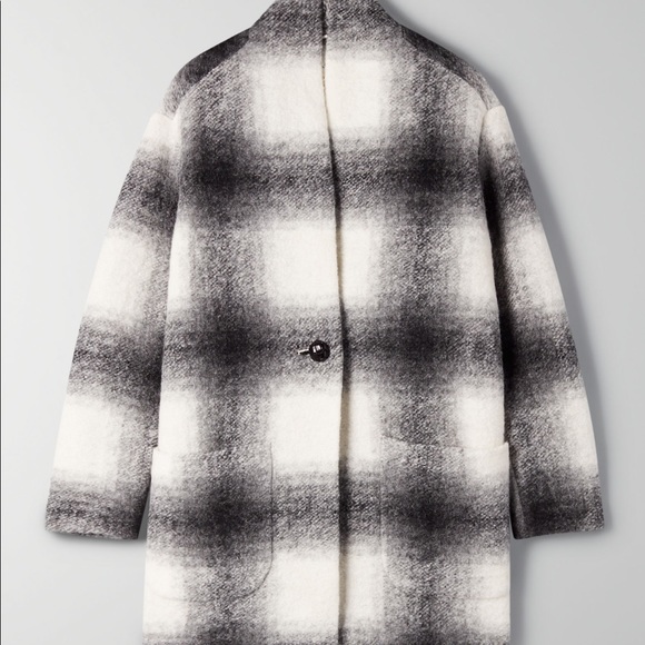 Aritzia Jackets & Blazers - Aritzia jacket